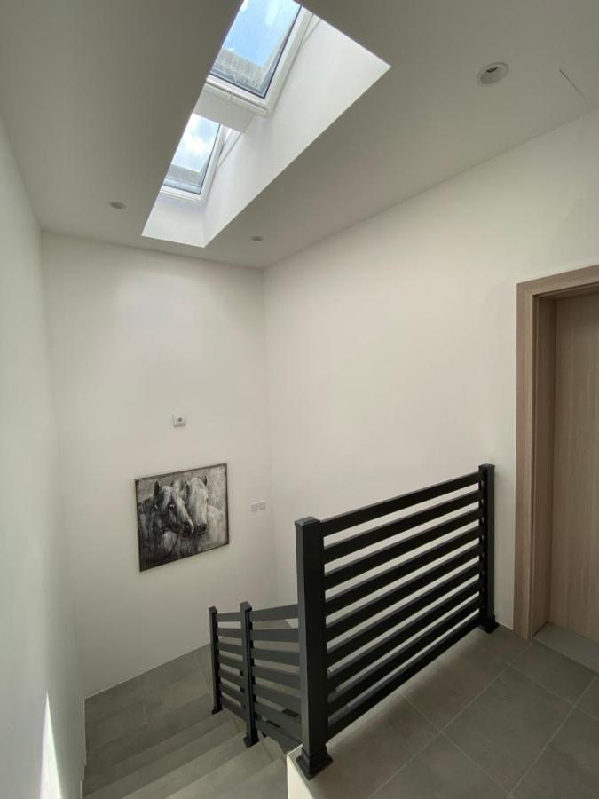 Apartmani Kumenat Biograd Na Moru Buitenkant foto
