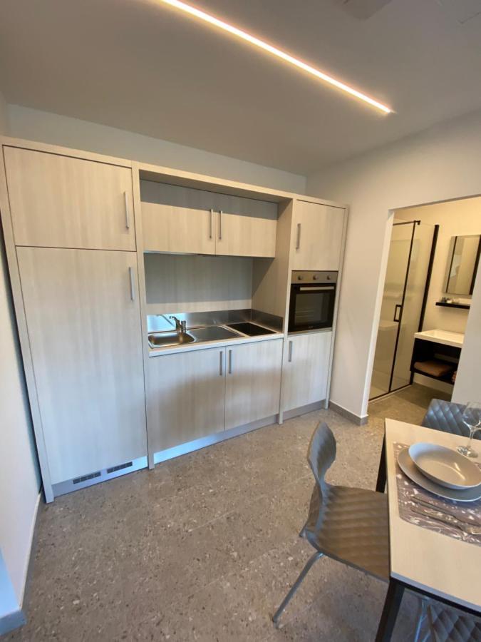 Apartmani Kumenat Biograd Na Moru Buitenkant foto