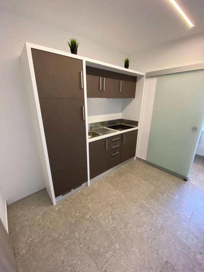 Apartmani Kumenat Biograd Na Moru Buitenkant foto