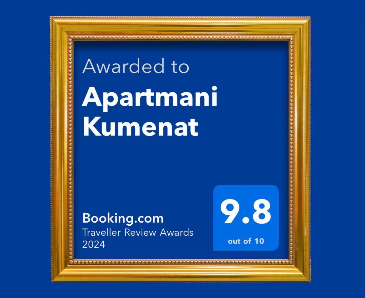 Apartmani Kumenat Biograd Na Moru Buitenkant foto